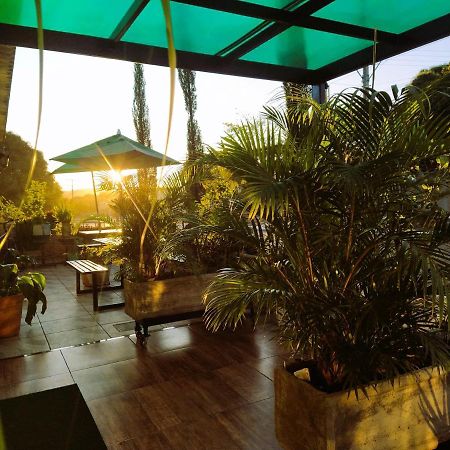 Hotel Recanto Verde Teresina de Goias Экстерьер фото